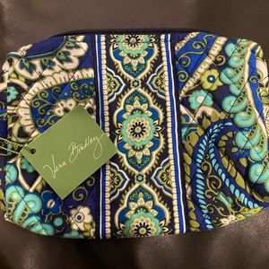 New Vera Bradley cosmetics bag
